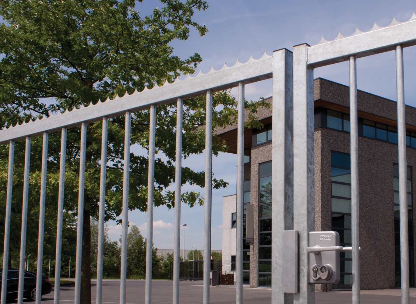 LOCINOX PKSG2000 fence anti-climb barrier