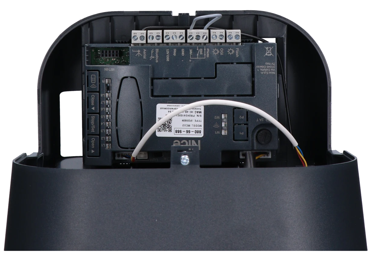 MCU2 control unit in the NICE SPIDER800W operator