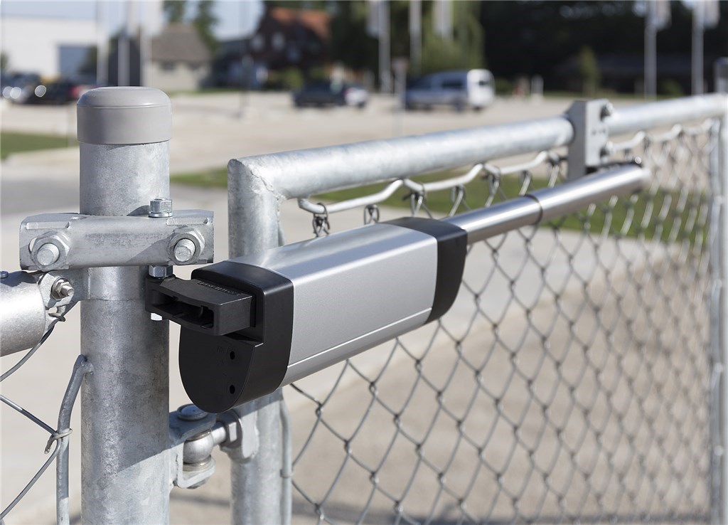 LOCINOX SAMSON-2 installed closer example